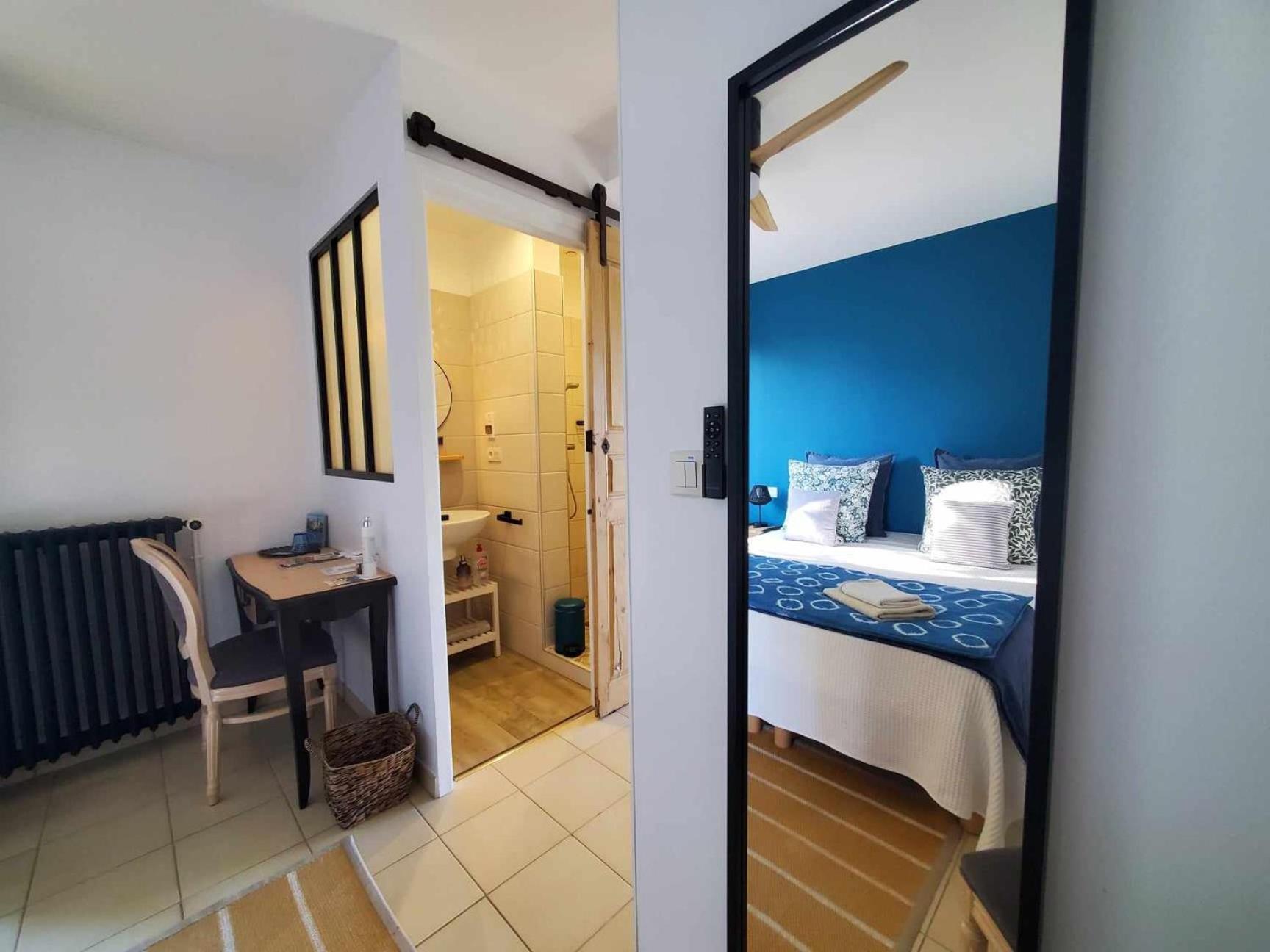 La Fontaine Au Loup Hotel Saint-Maurice-sur-Eygues ภายนอก รูปภาพ